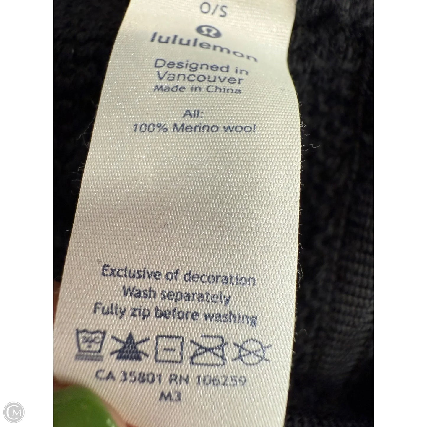 Poncho By Lululemon In Black, Size: Osfm