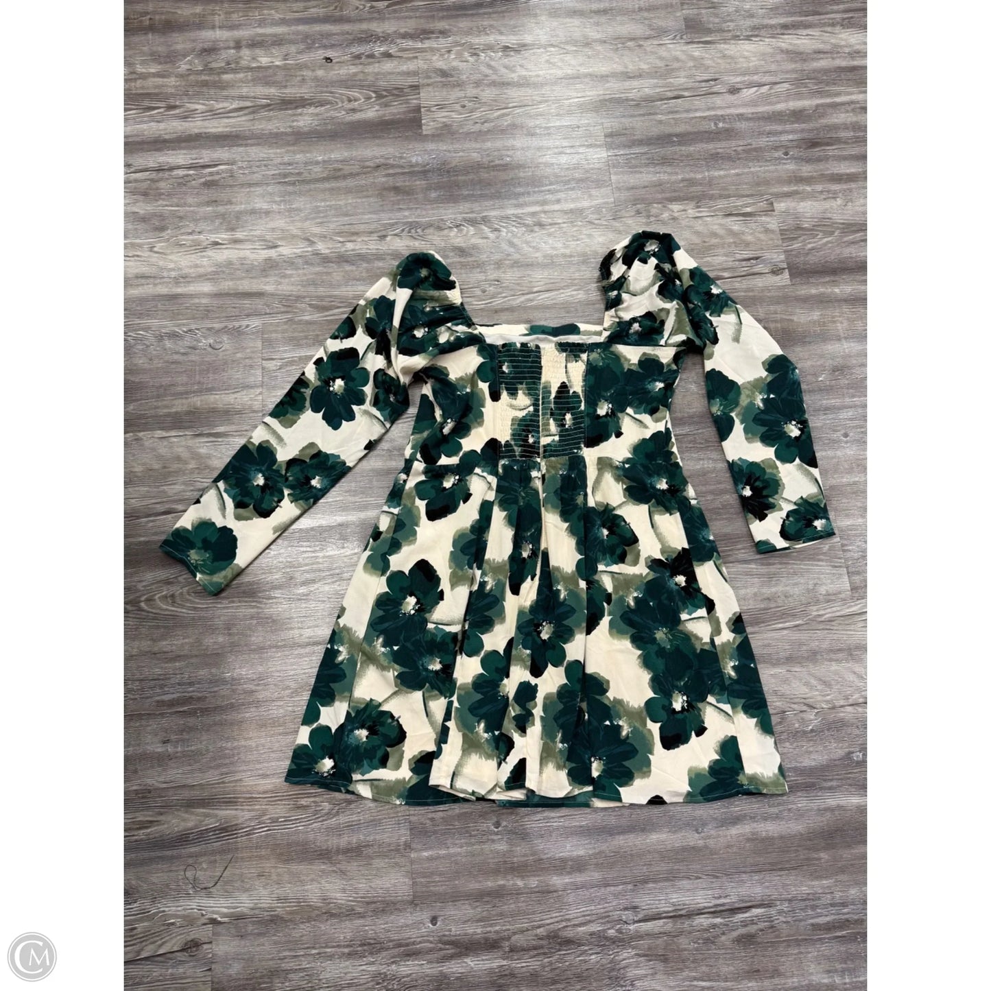 Dress Party Short By Abercrombie And Fitch In Green & Tan, Size: Xl