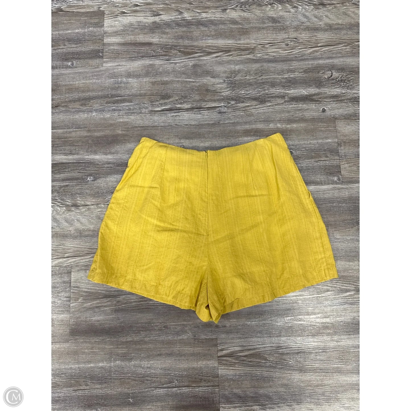 Shorts By Lush In Chartreuse, Size: L