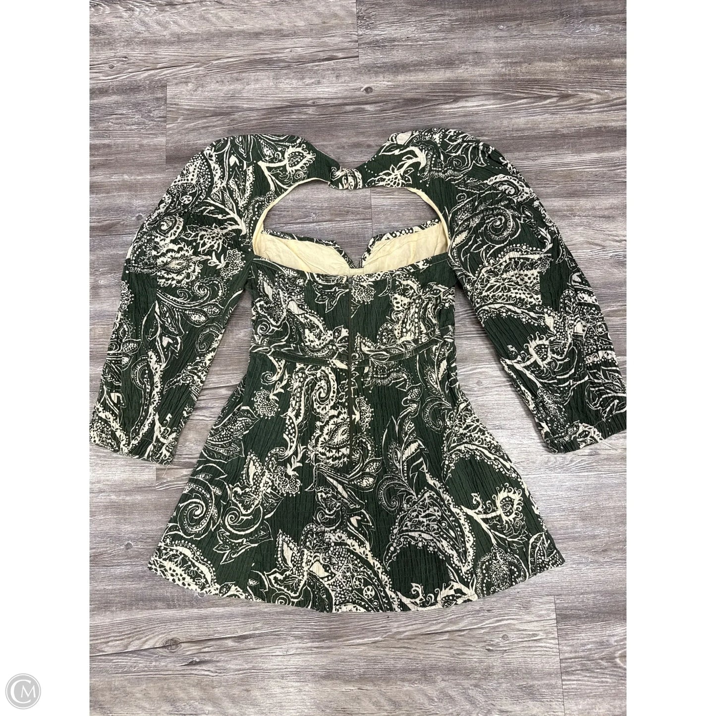 Dress Casual Short By Mara Hoffman In Green & Tan, Size: 8