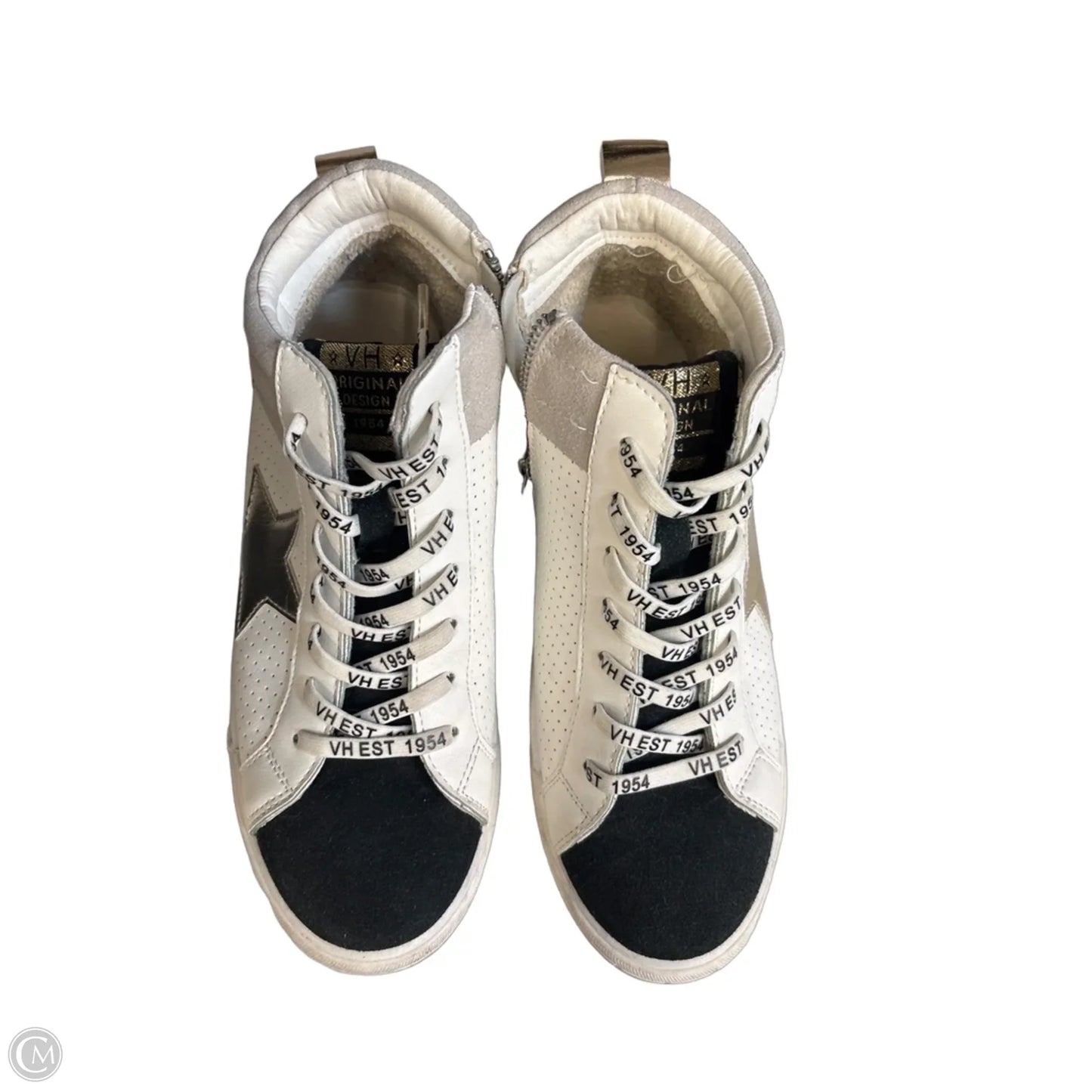 Shoes Athletic By Vintage In White, Size: 7.5