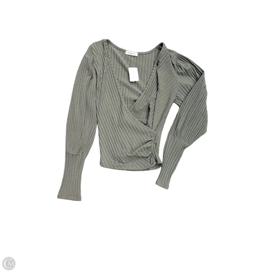 Top Long Sleeve By Ginger G In Grey, Size: M