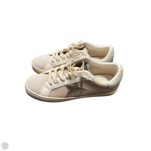 Shoes Sneakers By Vintage Havana In Tan, Size: 9