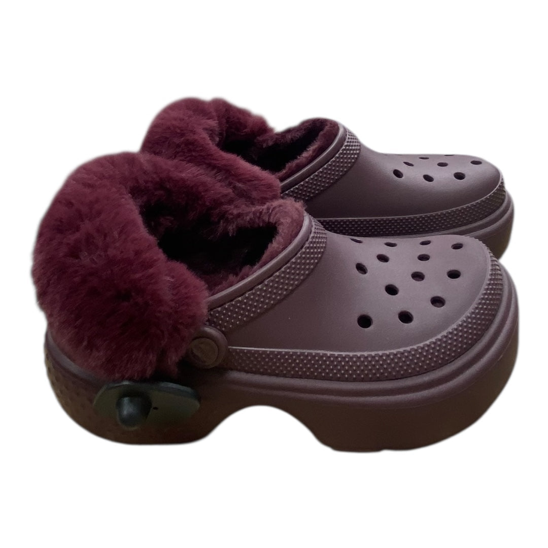 Sandals Heels Platform By Crocs In Maroon, Size:7