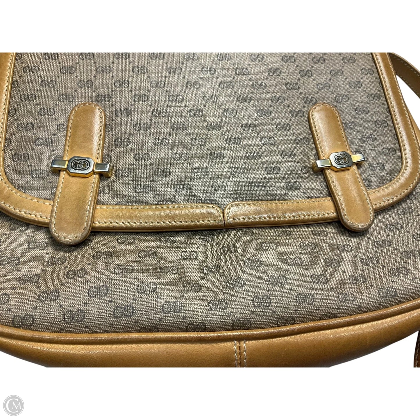 Crossbody Luxury Designer By Gucci, Size: Small