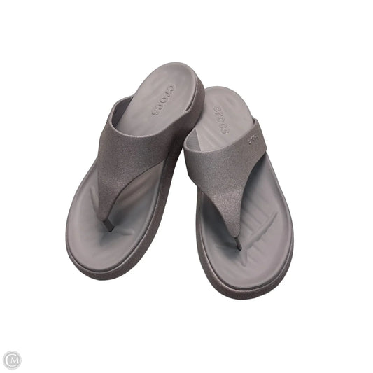 Sandals Flip Flops By Crocs In Purple, Size: 8