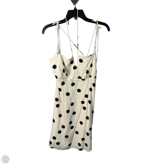 Dress Casual Short By Cmc In Cream, Size: L