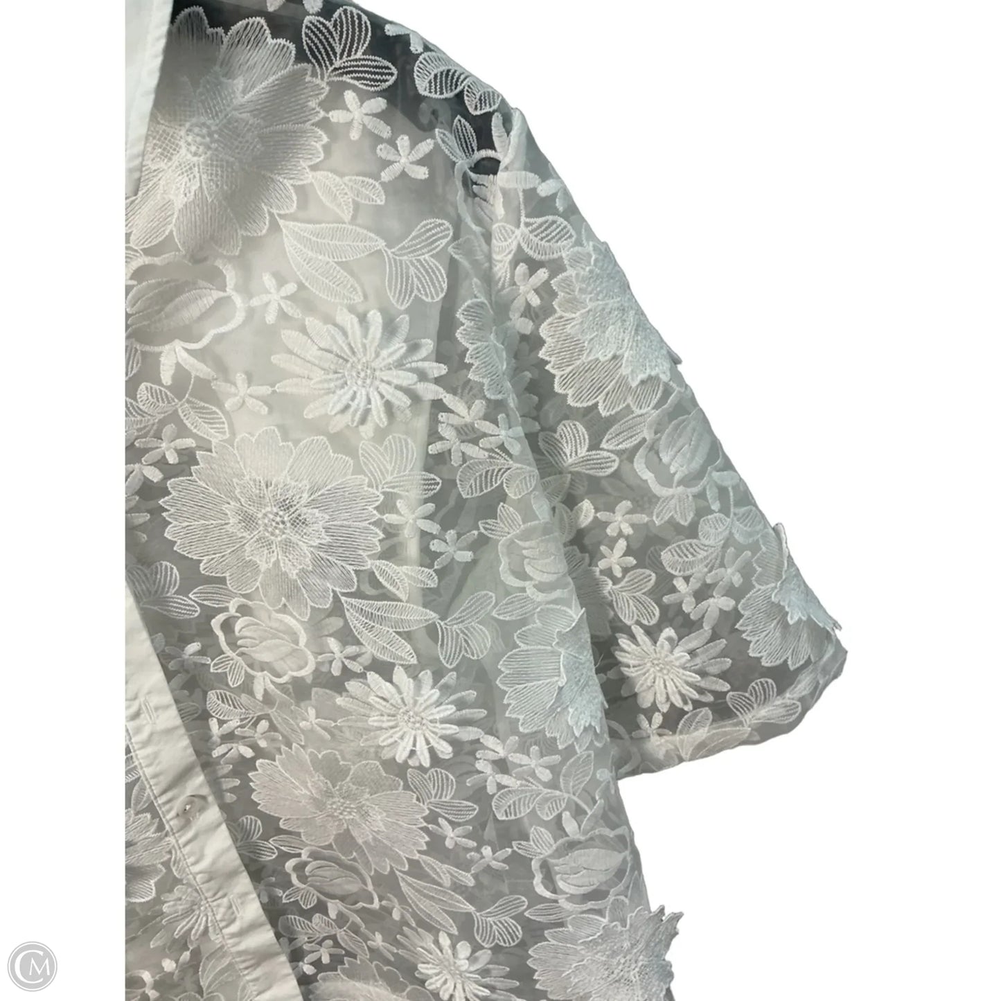 Top Short Sleeve By Chicos In White, Size: M