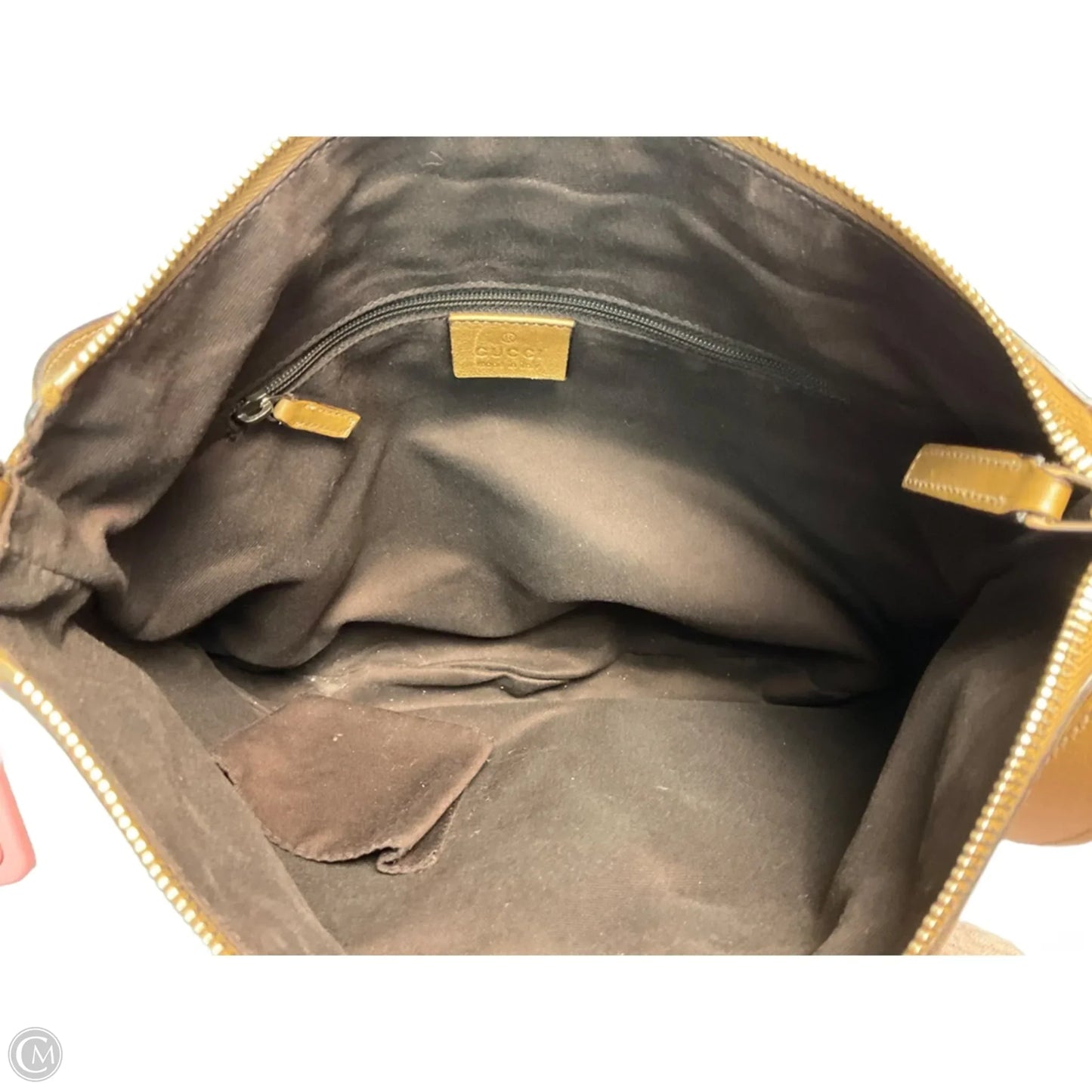 Crossbody Luxury Designer By Gucci, Size: Medium