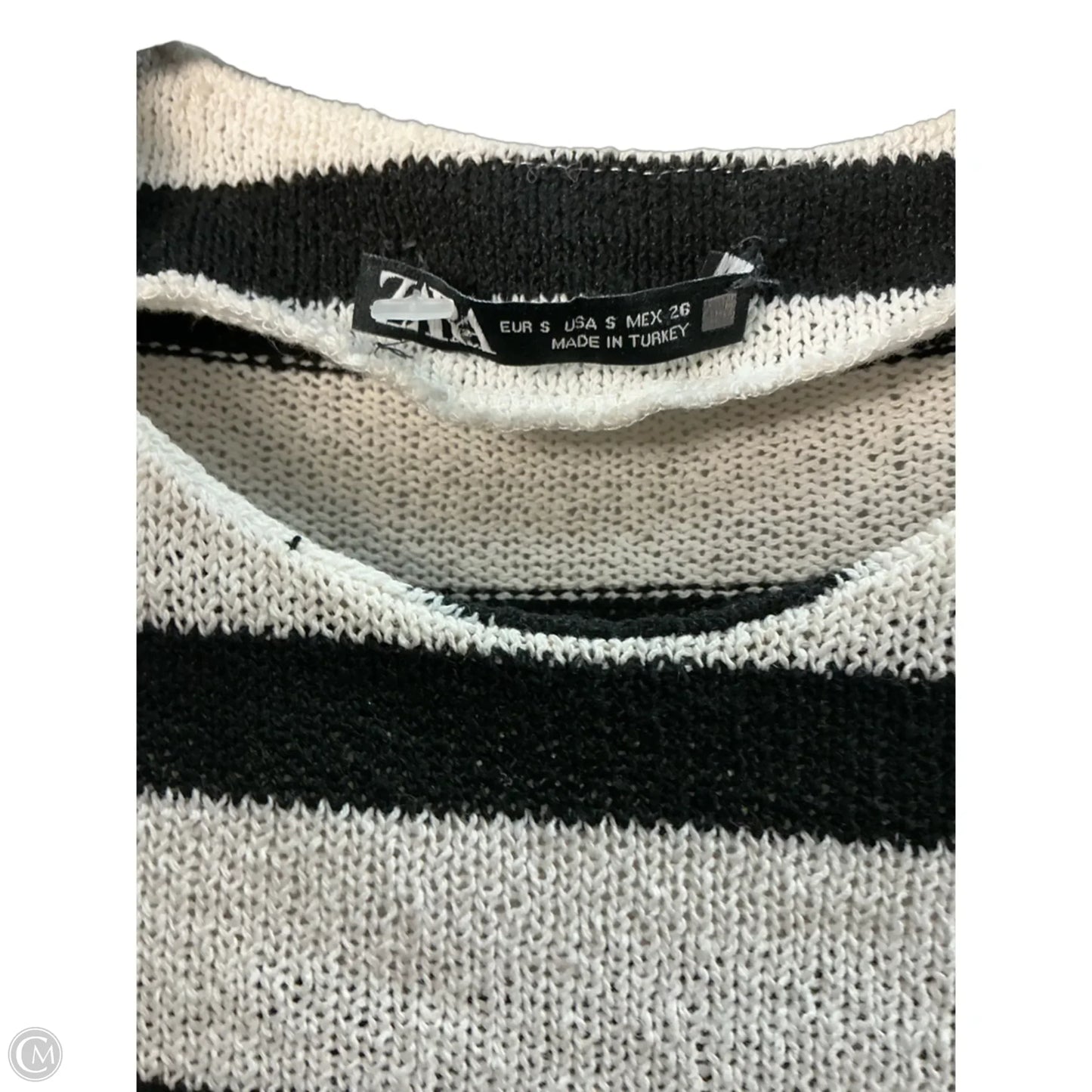 Top Sleeveless By Zara In Striped Pattern, Size: S