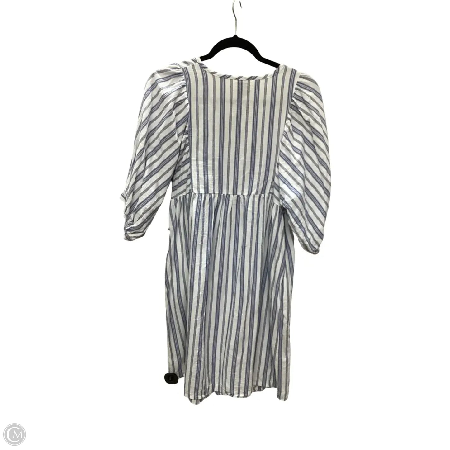 Dress Casual Short By Universal Thread In Blue & White, Size: M