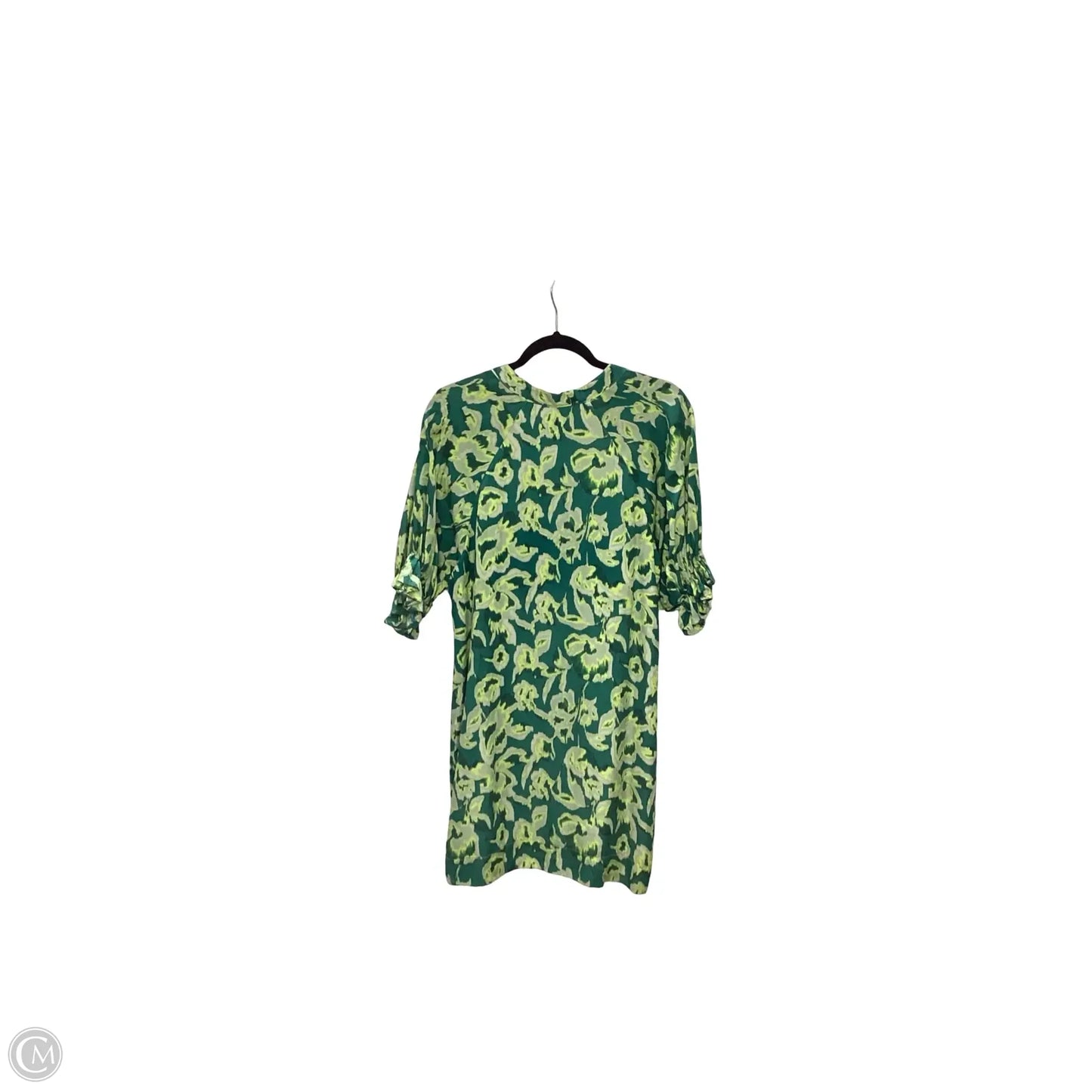 Dress Casual Short By Oko In Green, Size: M