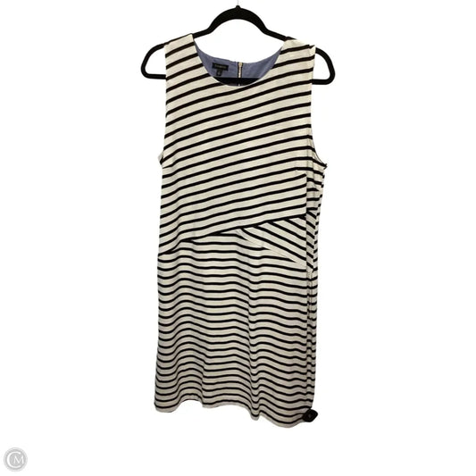 Dress Casual Short By Talbots In Black & Cream, Size: L