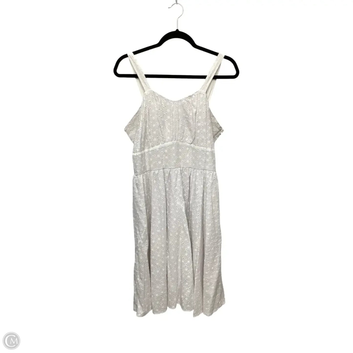 Dress Casual Short By Clothes Mentor In White, Size: Xl