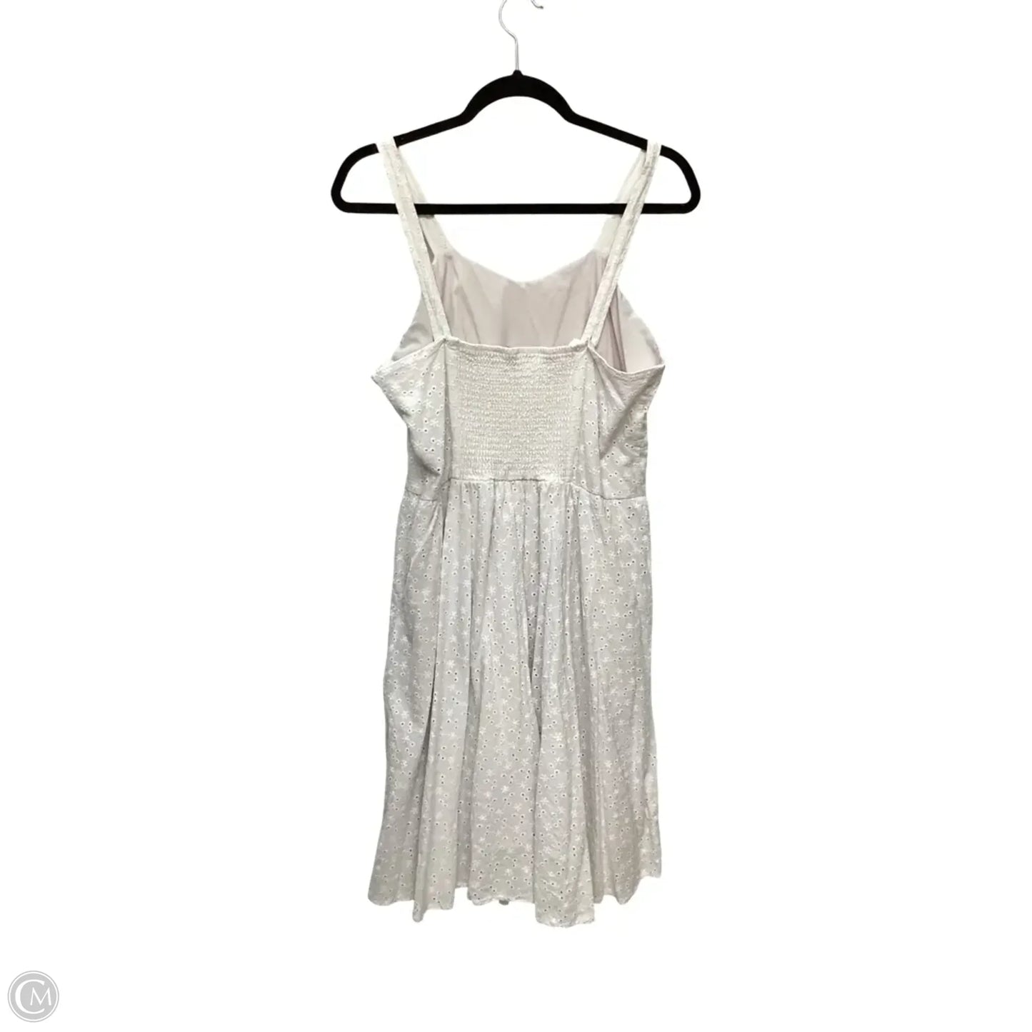 Dress Casual Short By Clothes Mentor In White, Size: Xl