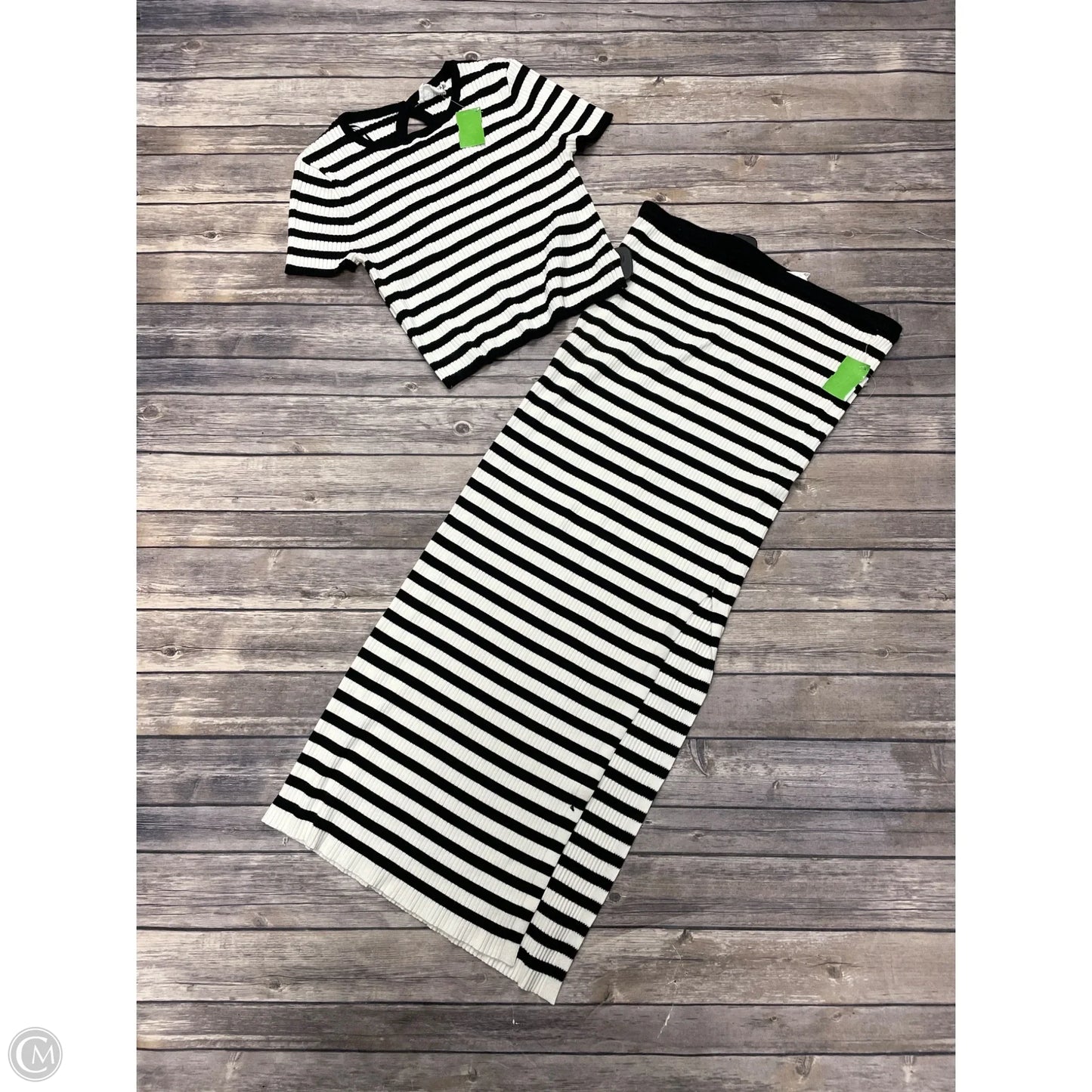 Skirt Set 2pc By Olive And Oak In Striped Pattern, Size: L