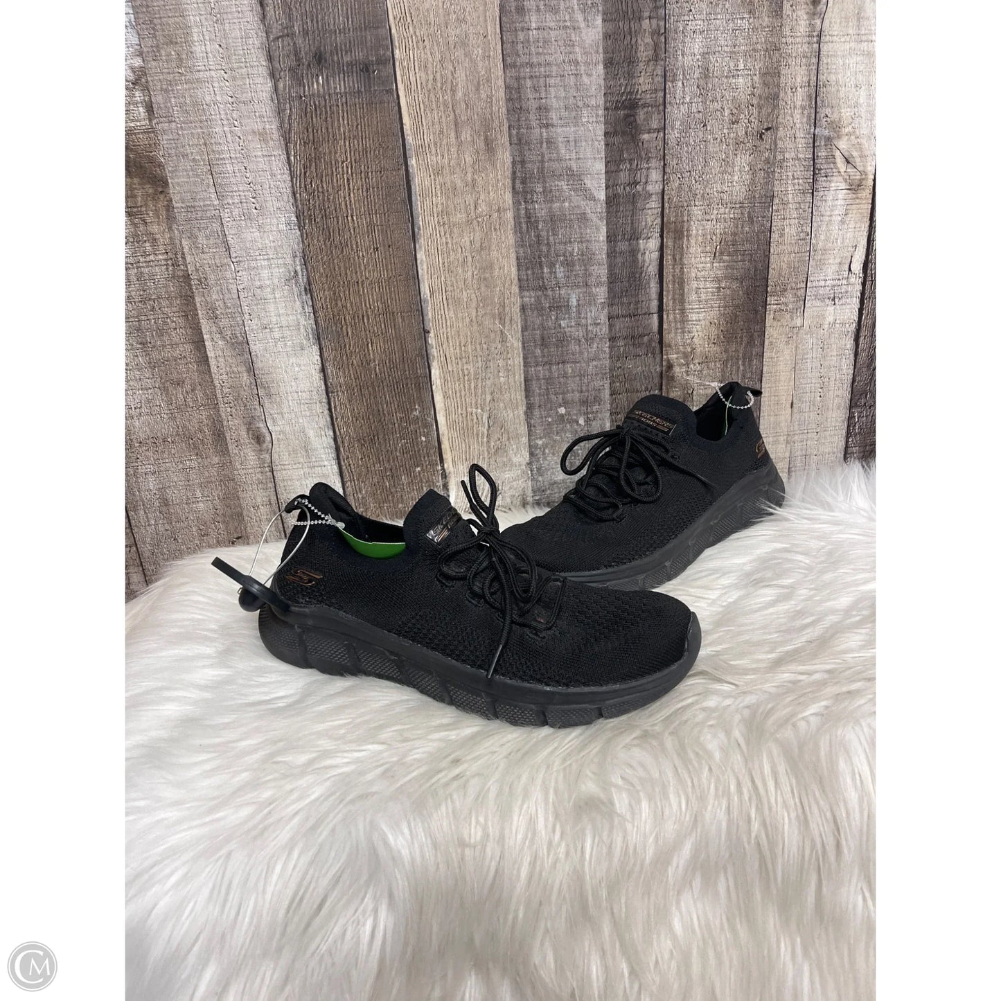 Shoes Sneakers By Skechers In Black, Size: 8.5