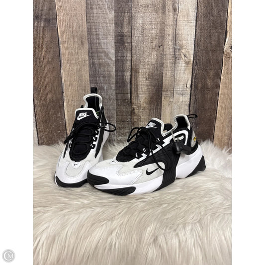 Shoes Athletic By Nike In Black & White, Size: 6.5