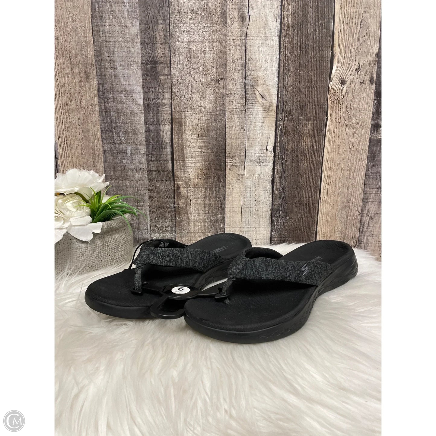Sandals Flip Flops By Skechers In Black, Size: 9