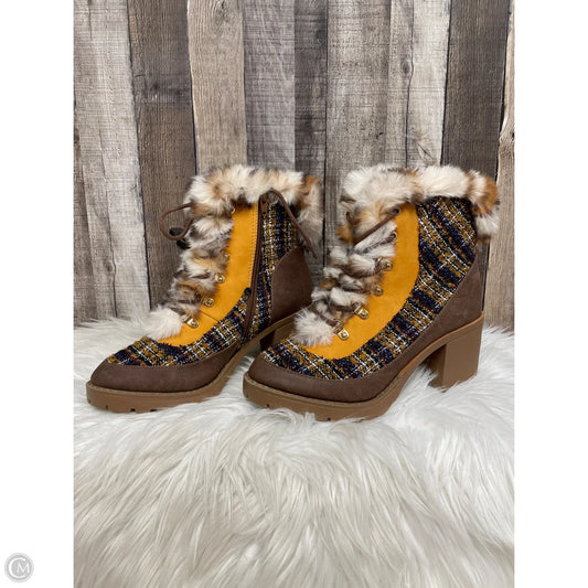 Boots Ankle Heels By Comfort Casual In Multi-colored, Size: 10
