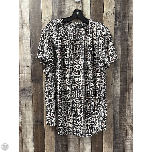 Top Short Sleeve By Torrid In Multi-colored, Size: 3x