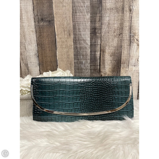 Clutch By Lulu Townsend, Size: Large