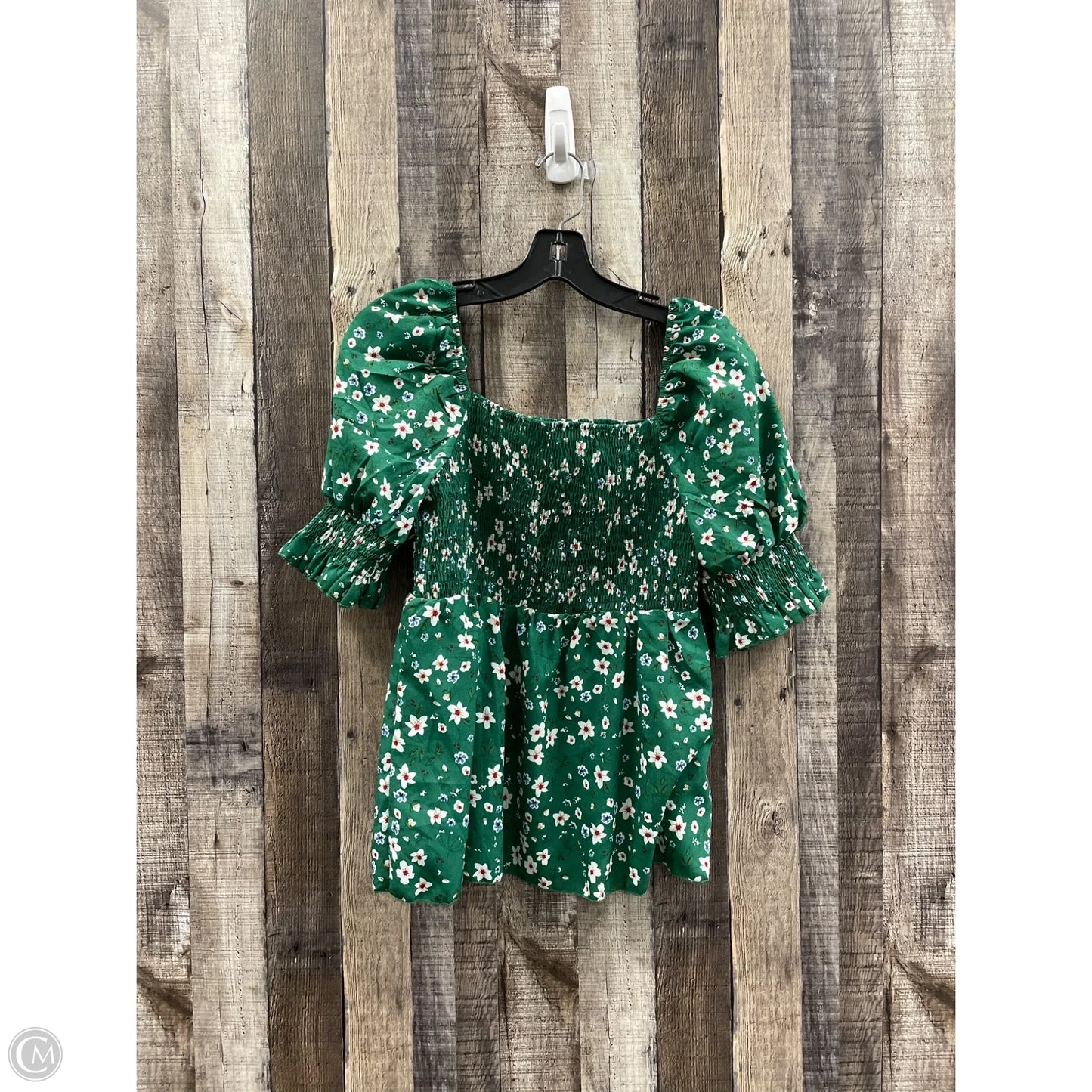 Top Short Sleeve By Shein In Green, Size: L