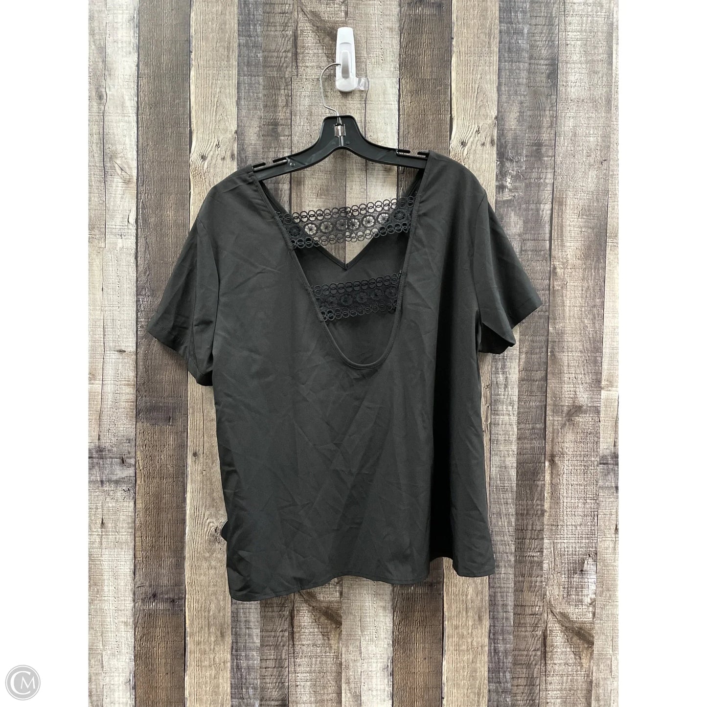 Top Short Sleeve By Cmf In Black, Size: 1x