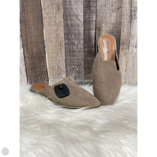 Shoes Flats By Indigo Rd In Brown, Size: 6.5