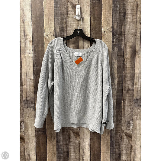 Sweater By Old Navy In Grey, Size: Xxl