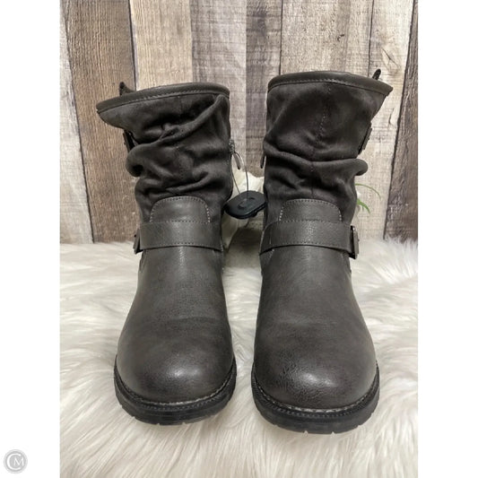 Boots Ankle Heels By Cme In Grey, Size: 8.5