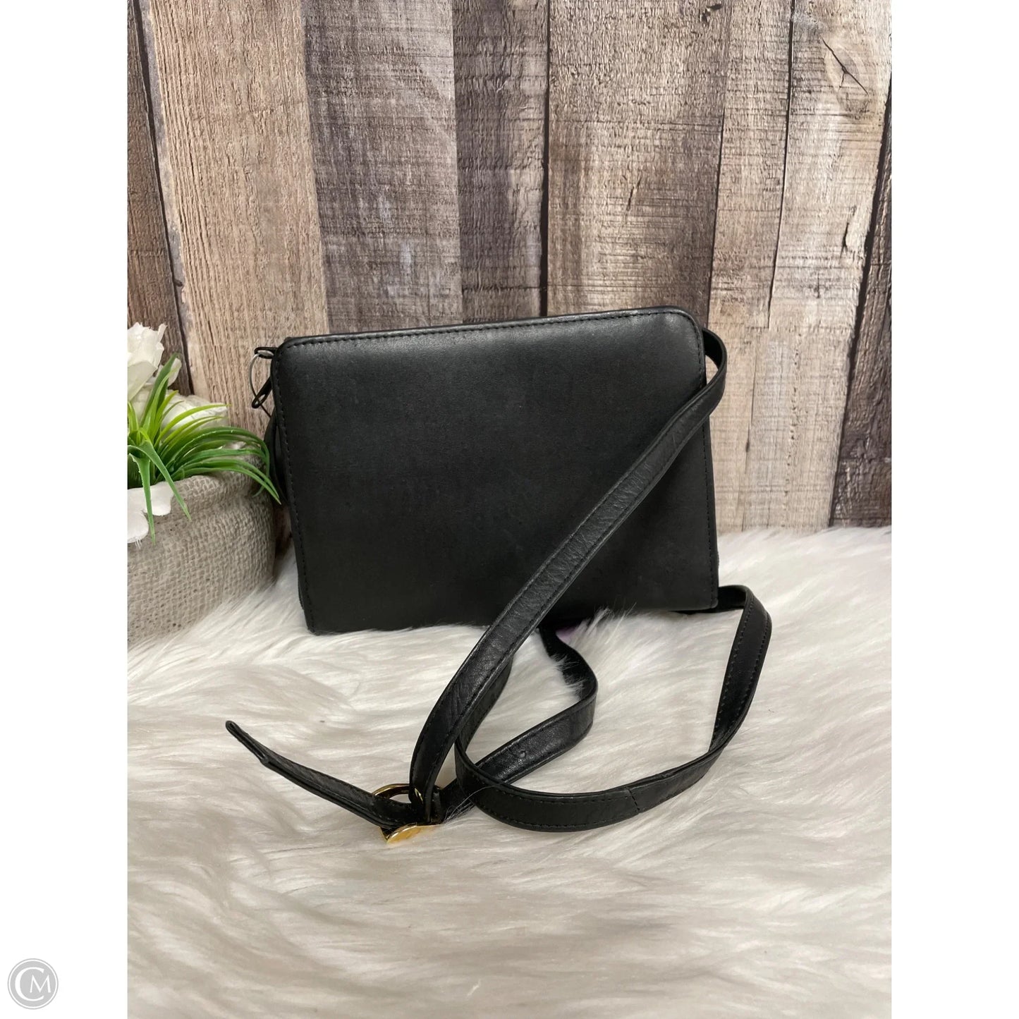 Crossbody Leather By Wilsons Leather, Size: Small