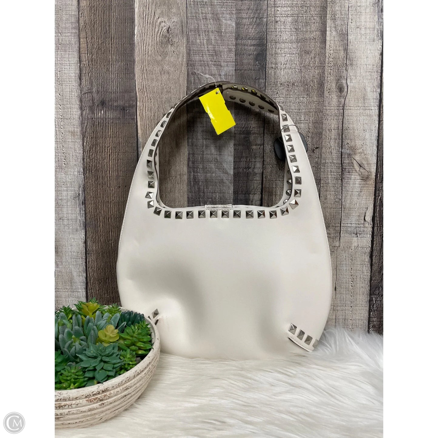 Handbag By Street Level, Size: Medium