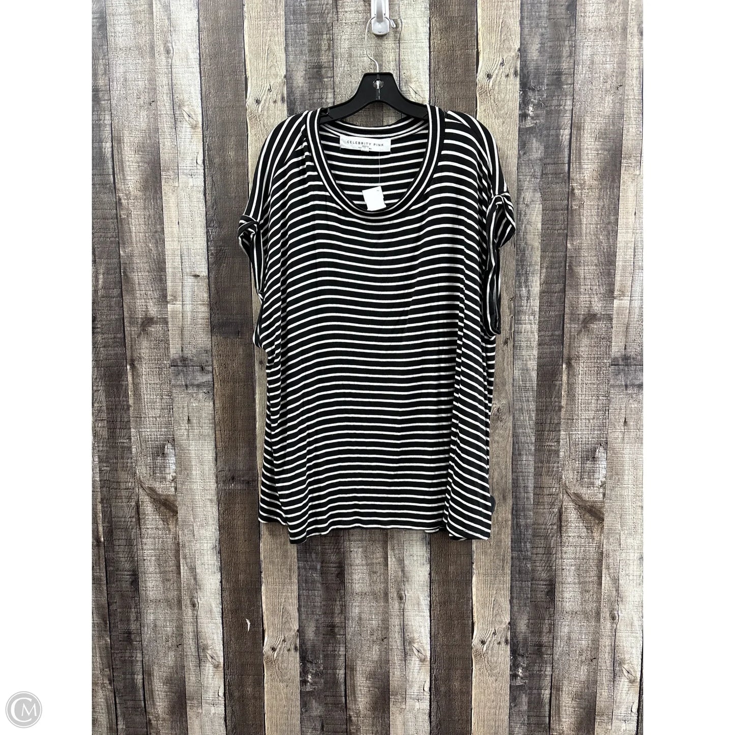 Top Short Sleeve By Celebrity Pink In Black & White, Size: 3x