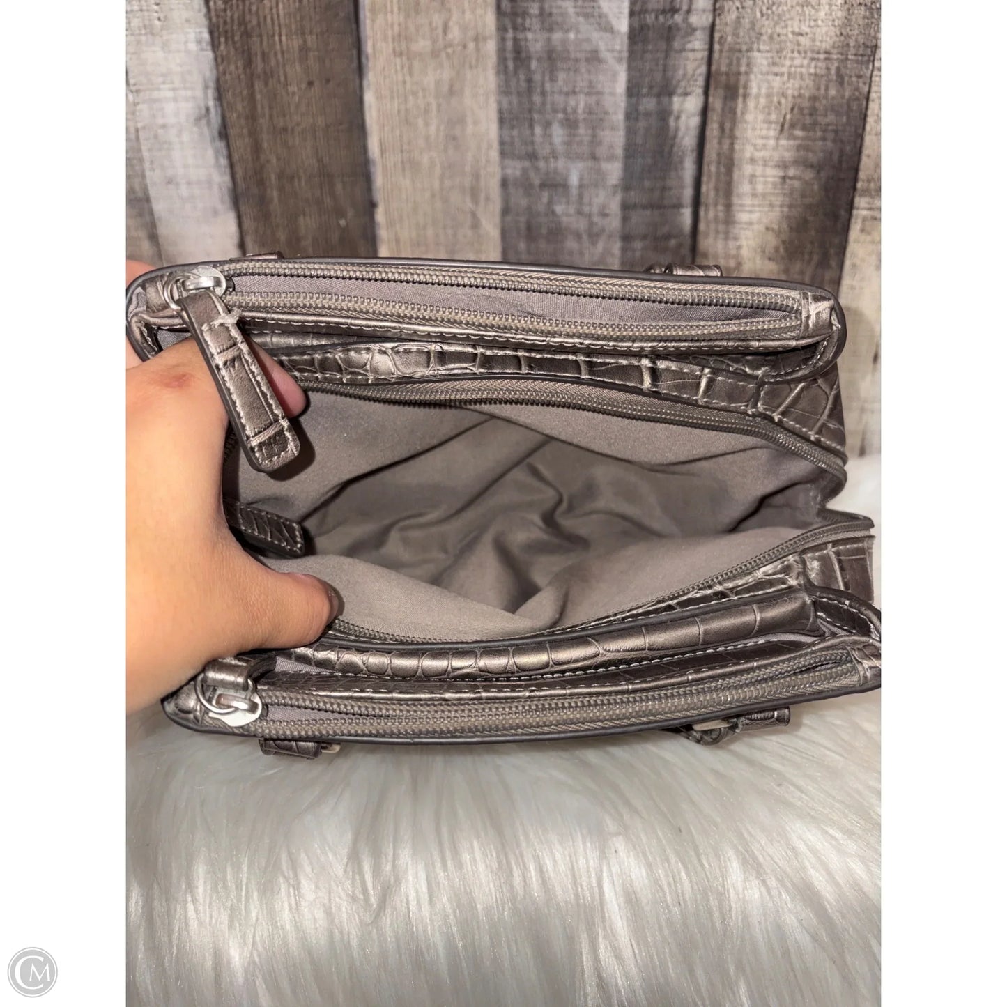 Handbag By Liz Claiborne, Size: Small