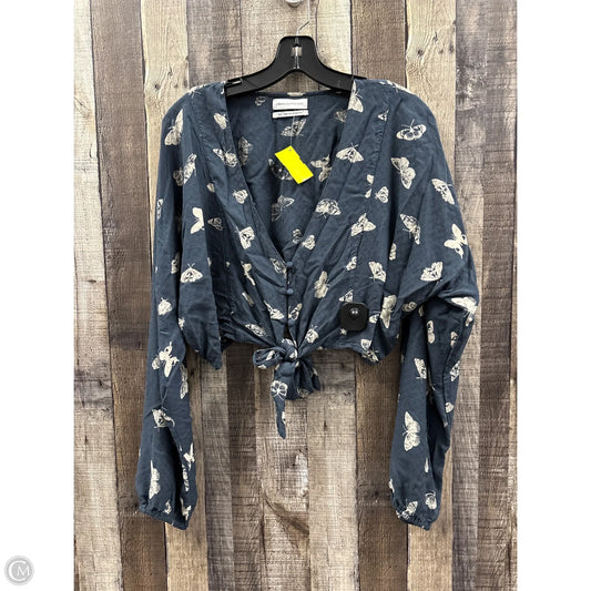 Top Long Sleeve By Urban Outfitters In Blue, Size: M