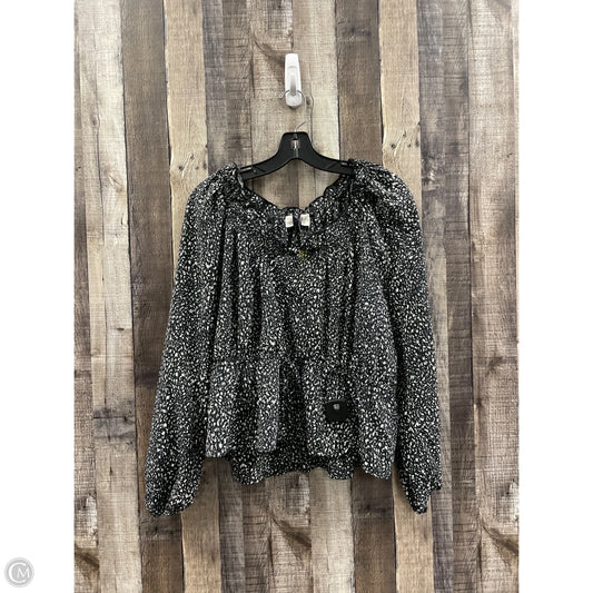 Top Long Sleeve By Universal Thread In Black & White, Size: L