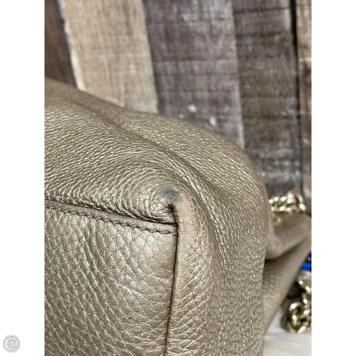 Handbag Luxury Designer By Gucci, Size: Medium