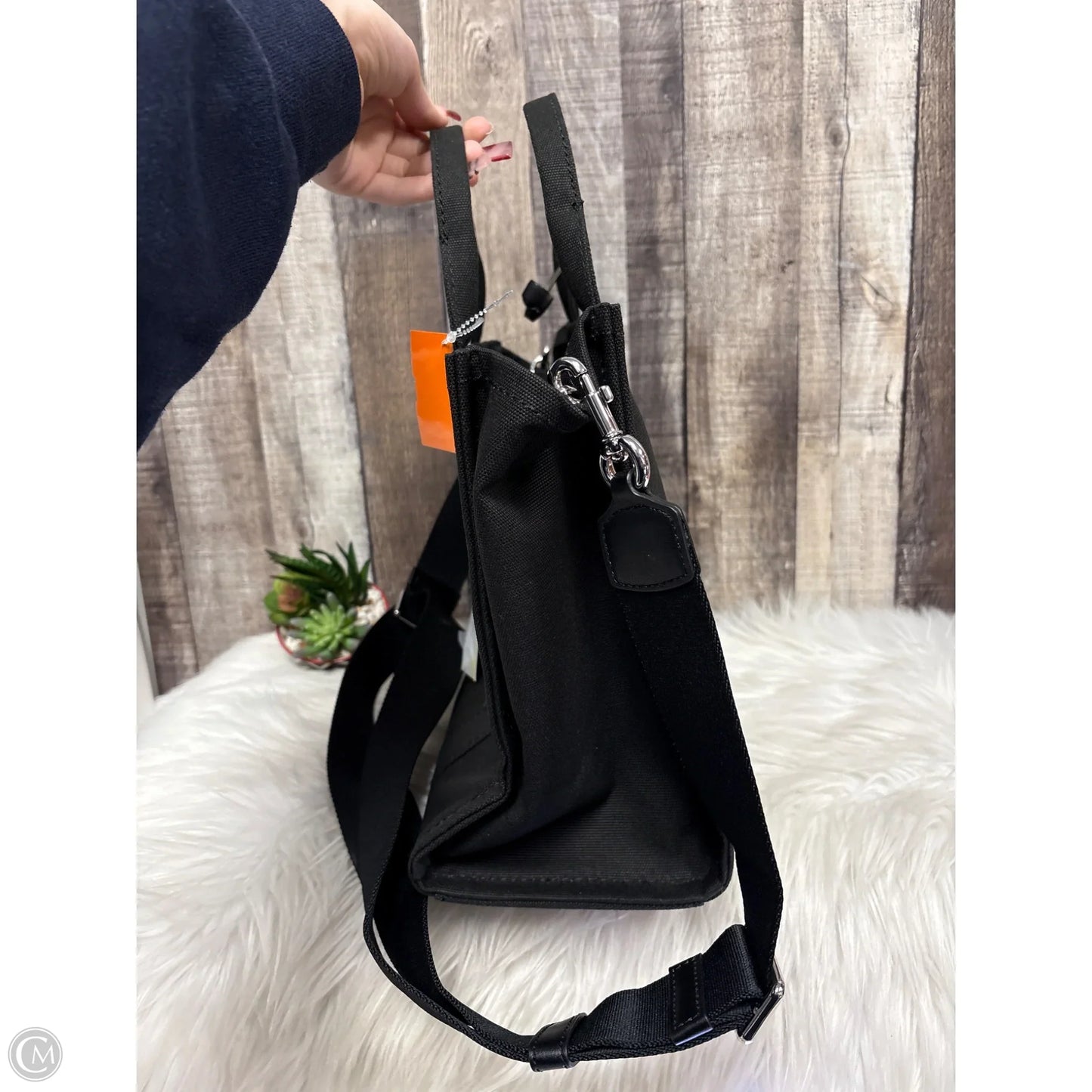 Tote Luxury Designer By Marc Jacobs, Size: Medium