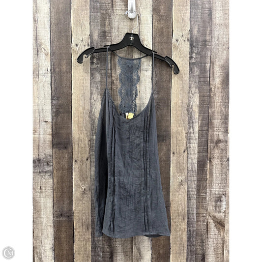 Top Sleeveless By Eyeshadow In Grey, Size: M