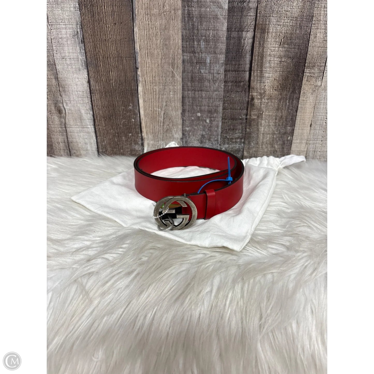 Belt Luxury Designer By Gucci, Size: Medium