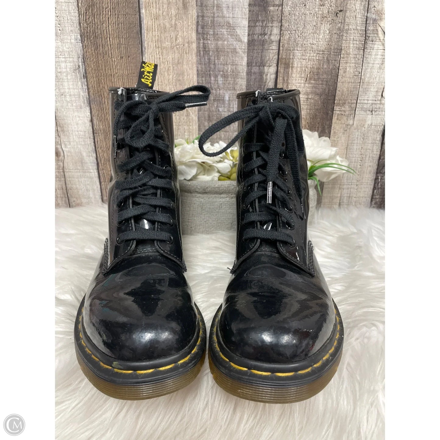 Boots Ankle Flats By Dr Martens In Black, Size: 9