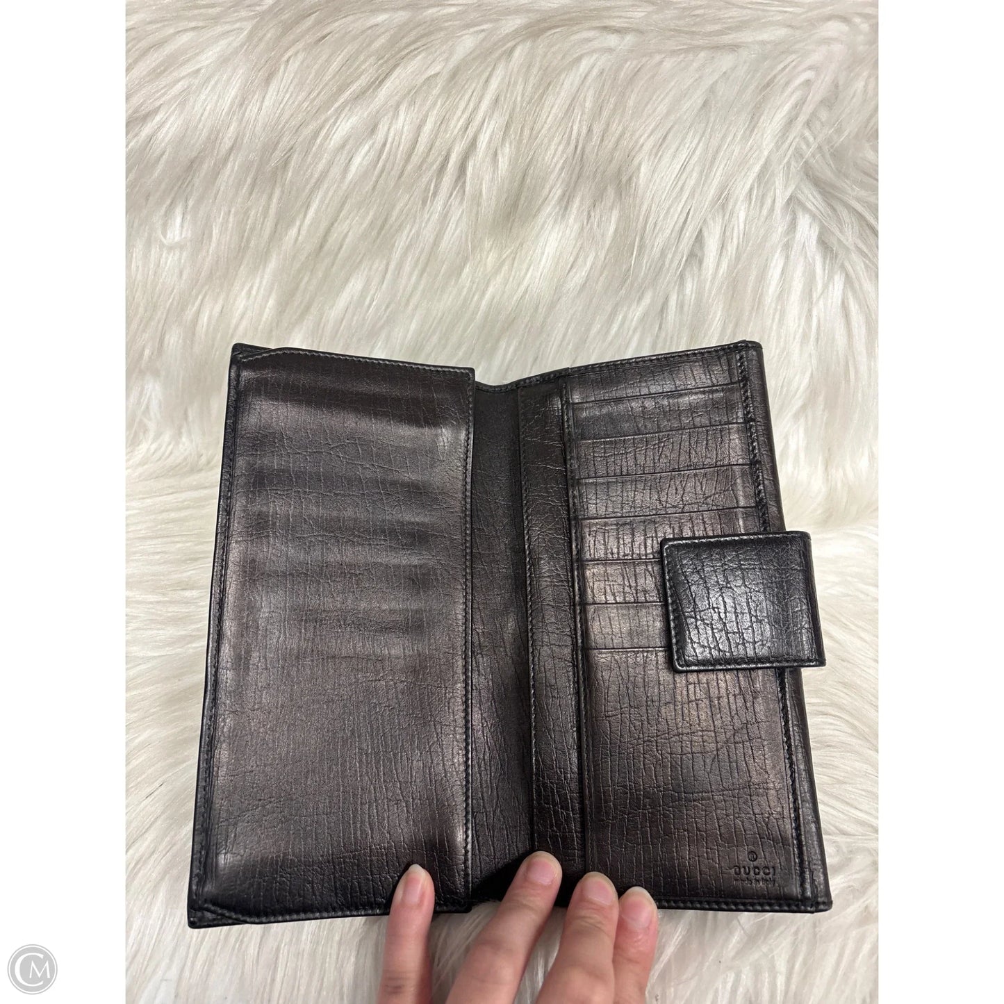 Wallet Luxury Designer By Gucci, Size: Medium