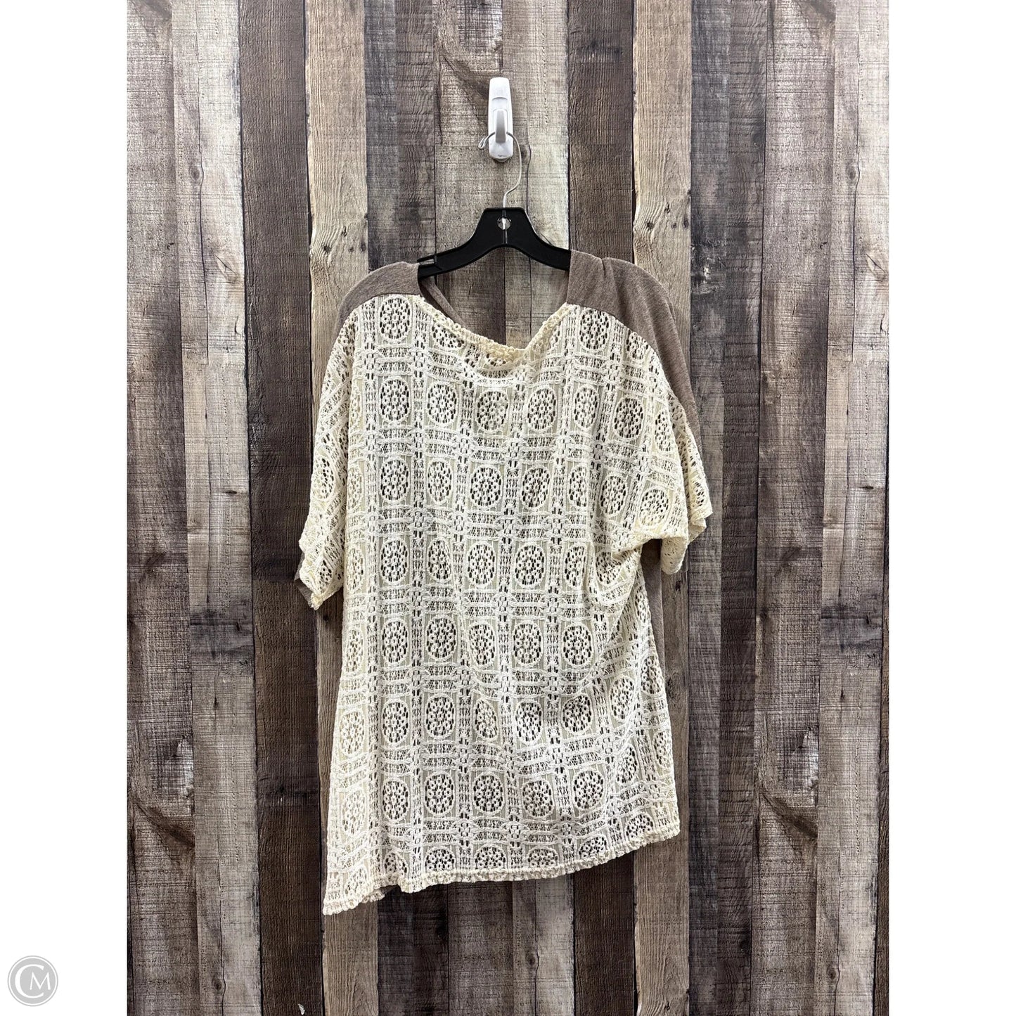 Top Short Sleeve By Ryu In Taupe, Size: M