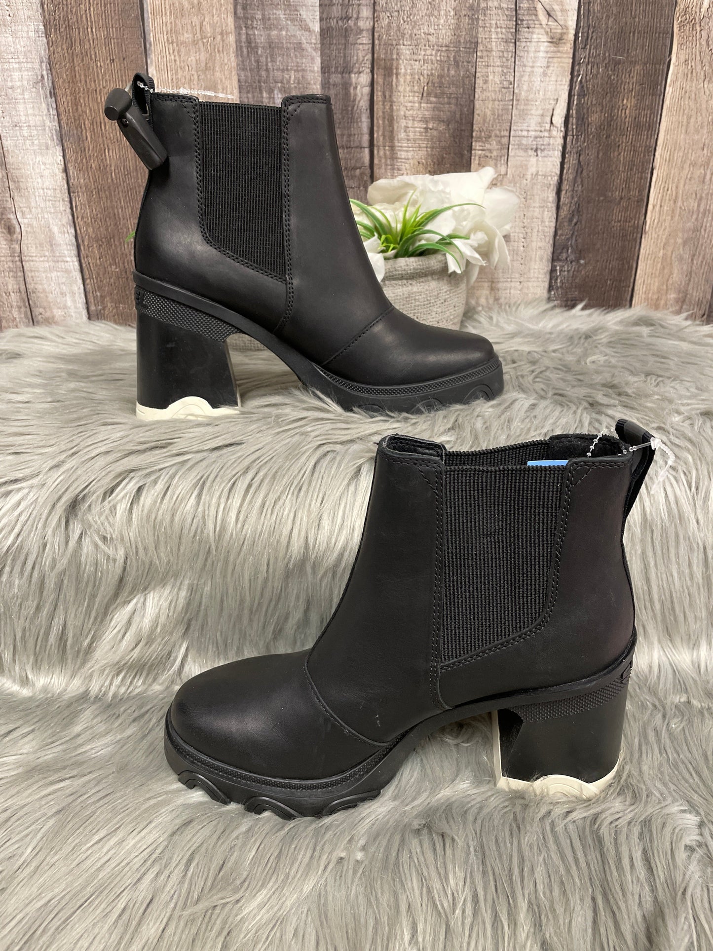 Boots Ankle Heels By Sorel In Black, Size: 7