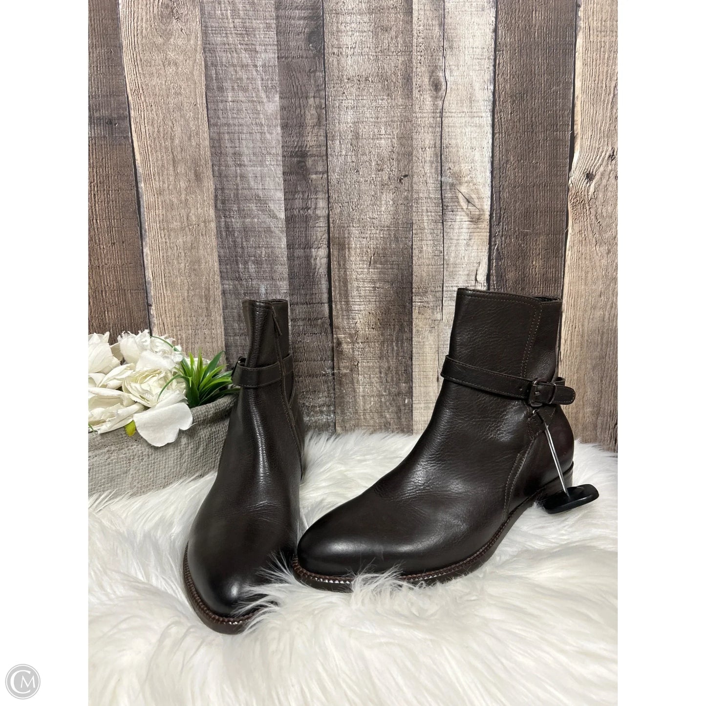 Boots Ankle Flats By Cme In Brown, Size: 7.5