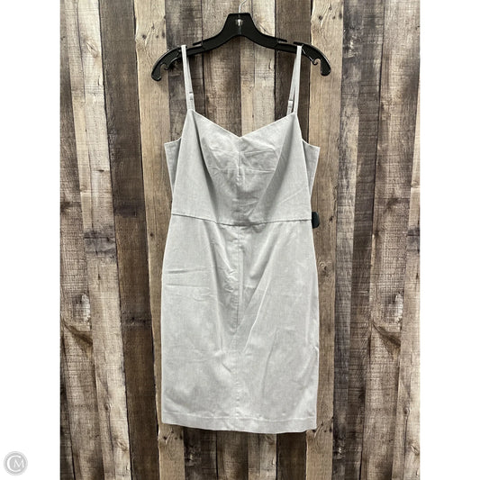 Dress Casual Short By Banana Republic In Grey, Size: M