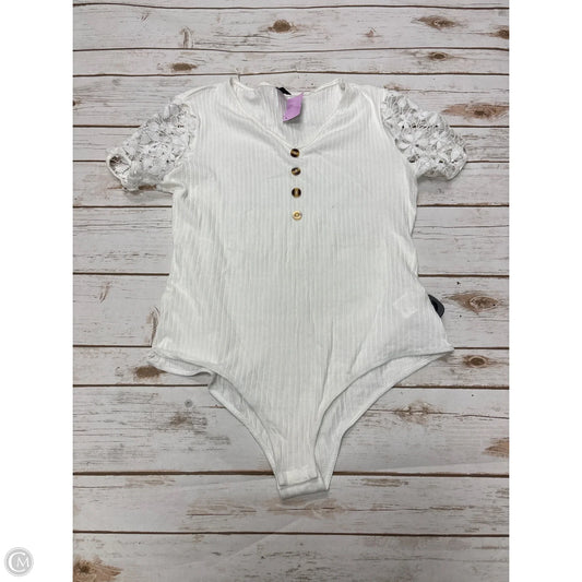 Top Short Sleeve By Shein In White, Size: L