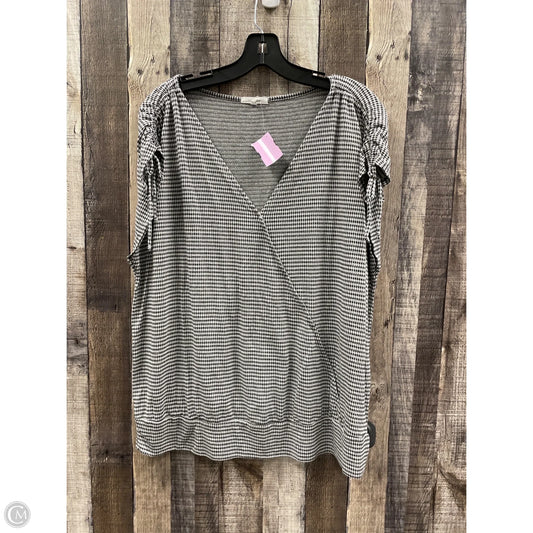 Top Sleeveless By Maurices In Checkered Pattern, Size: Xxl