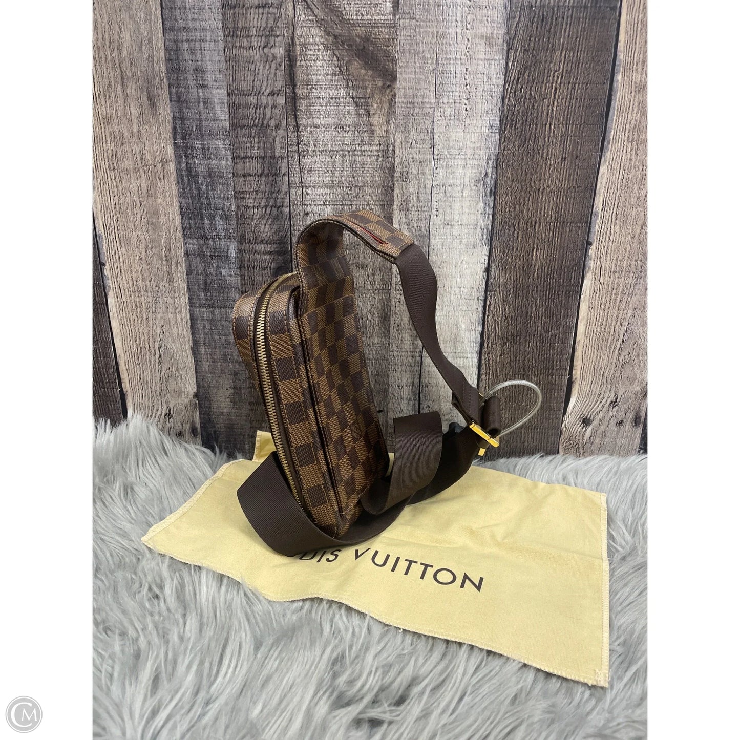 Belt Bag Luxury Designer By Louis Vuitton, Size: Small